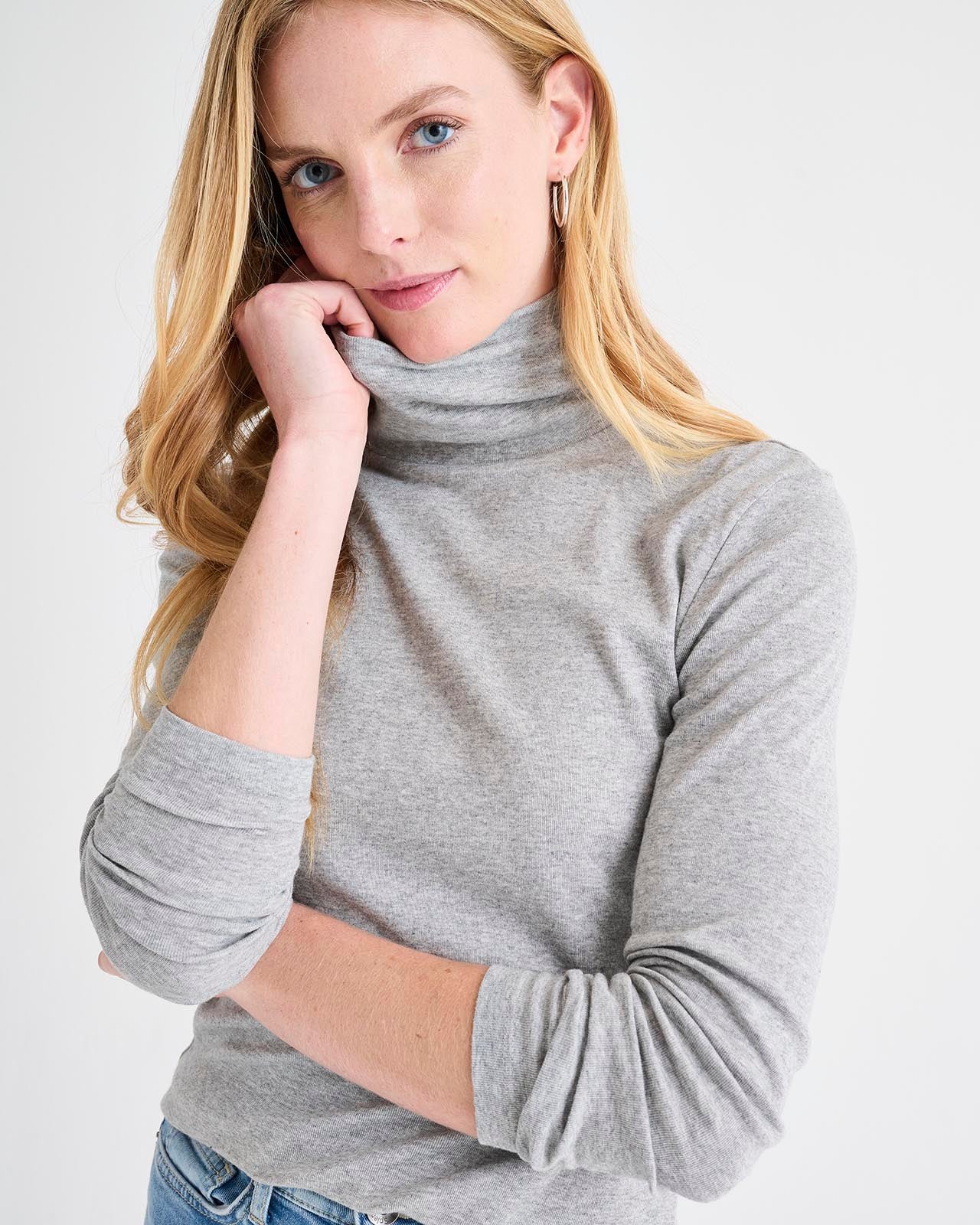 The Classic Turtleneck - Image 18