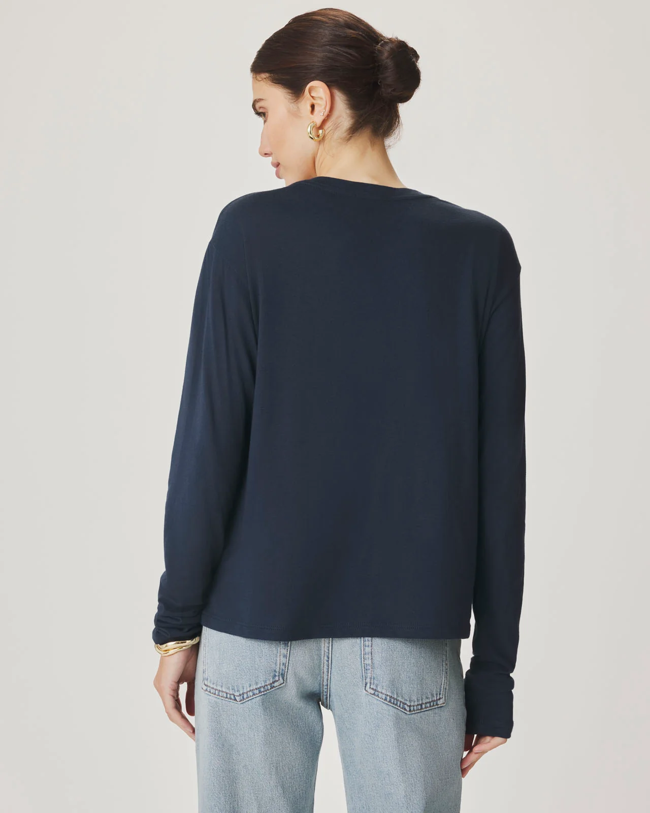 The Lila Climate Beneficialâ„¢ Verified Cotton Long Sleeve Tee - Image 11