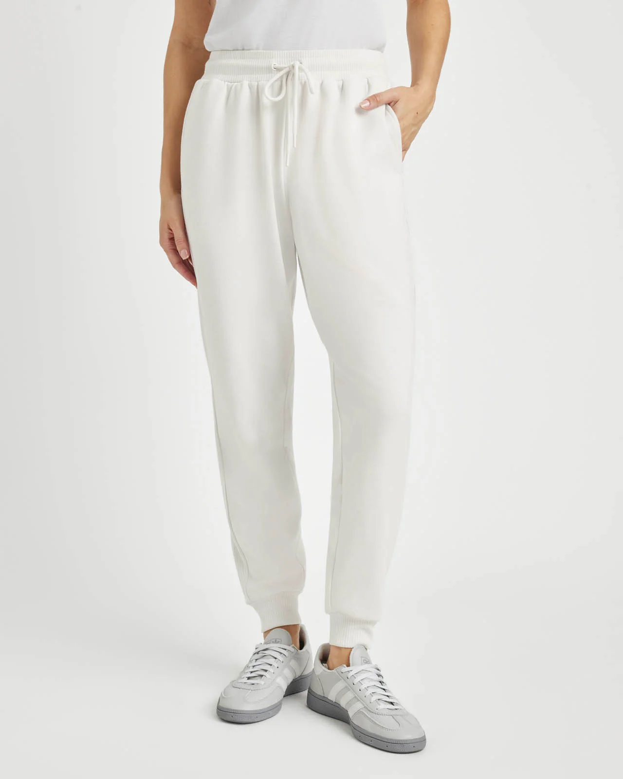 Tia Soft Fleece Jogger
