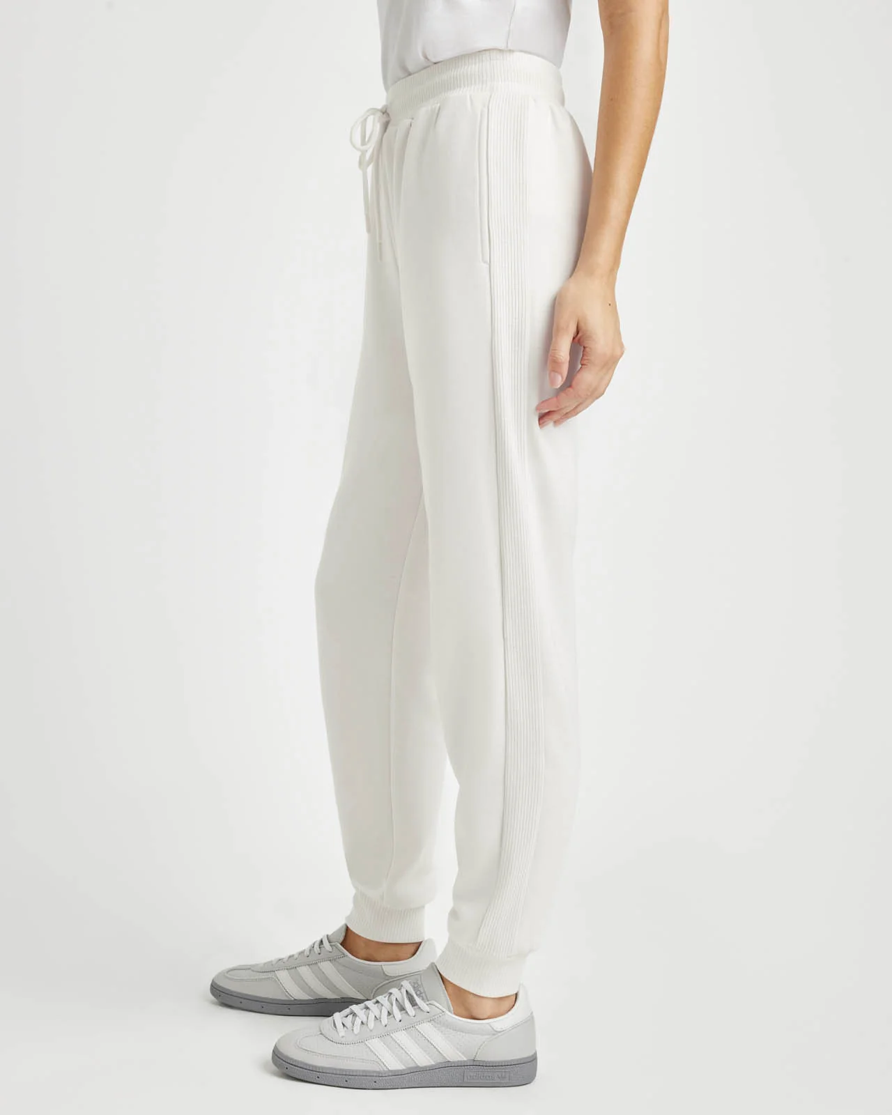 Tia Soft Fleece Jogger - Image 3