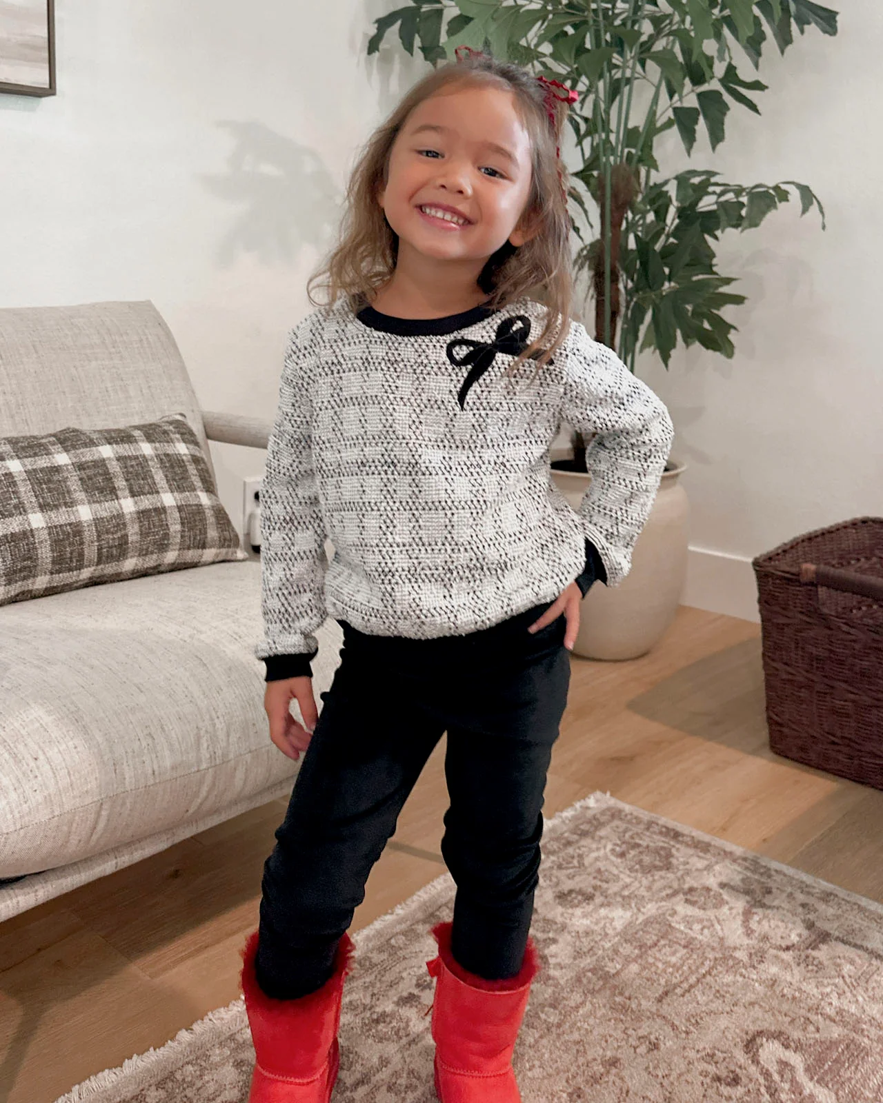Toddler Girl Tweed Bow Sweatshirt Set