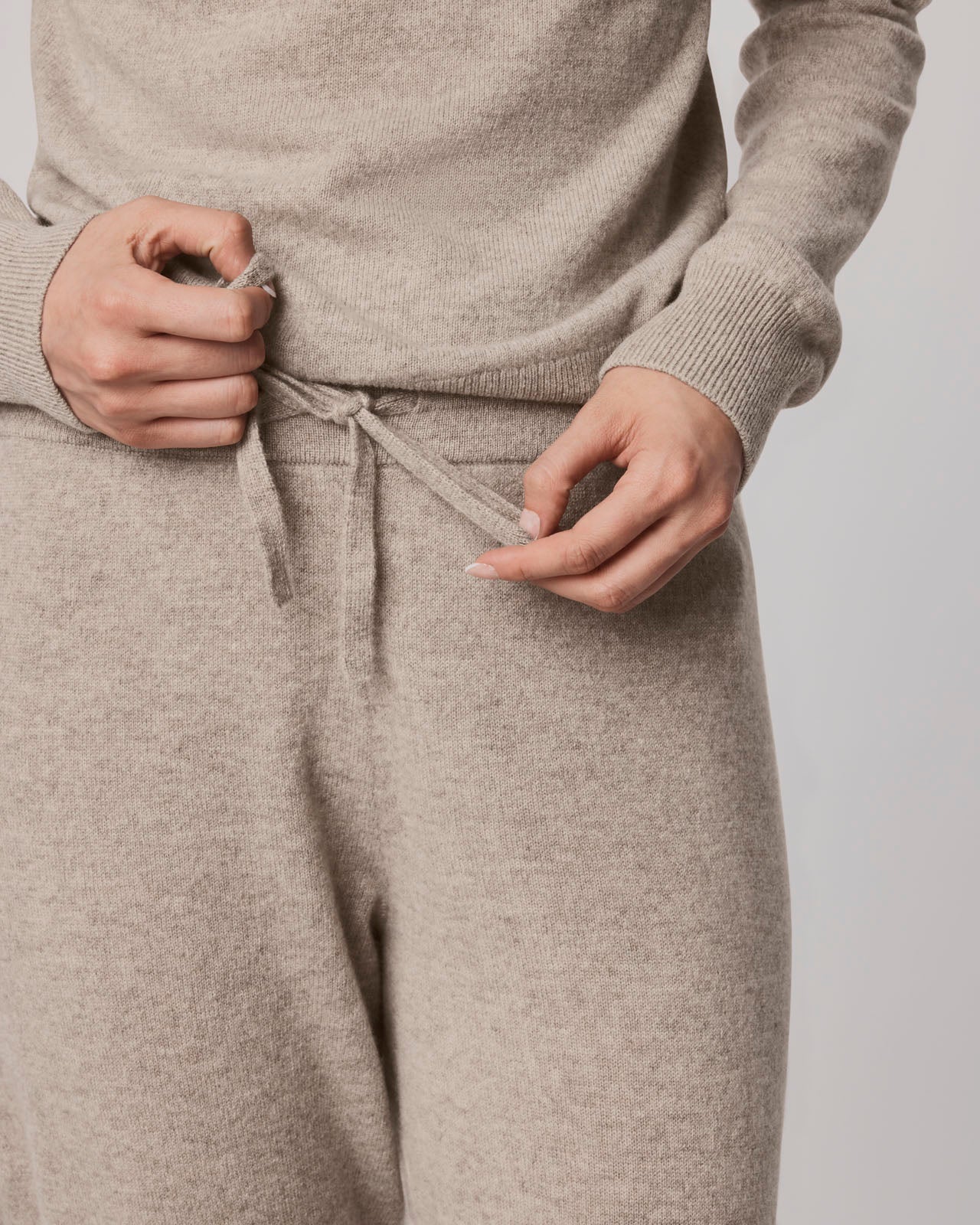 Tori Cashmere Jogger - Image 10
