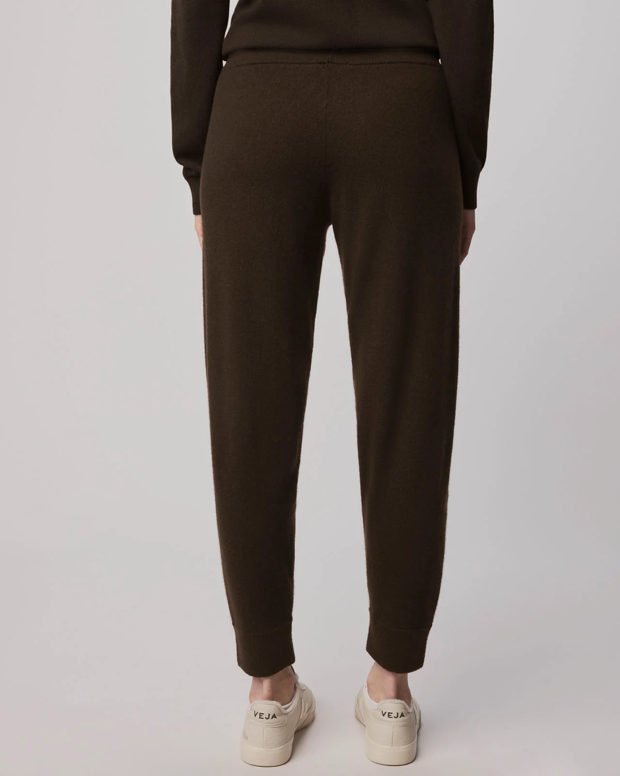 Tori Cashmere Jogger - Image 16