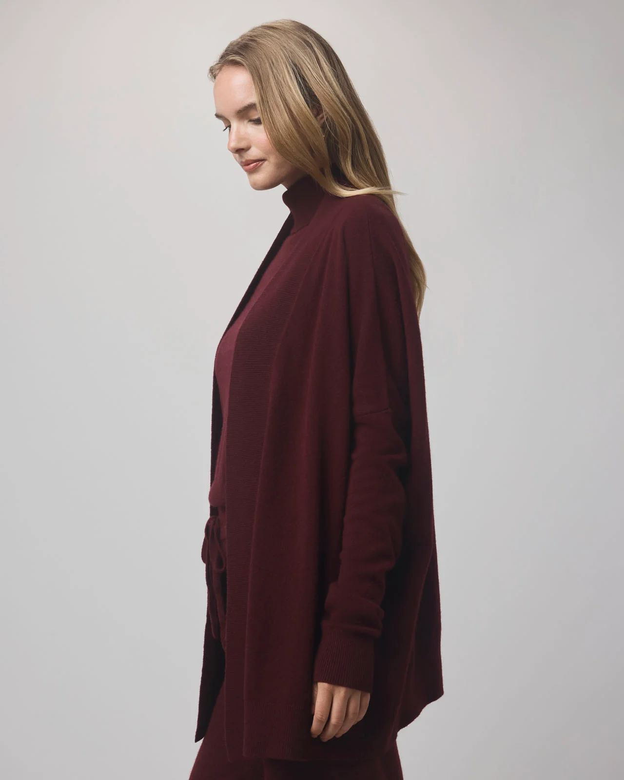 Tori Cashmere Oversized Cardigan - Image 11