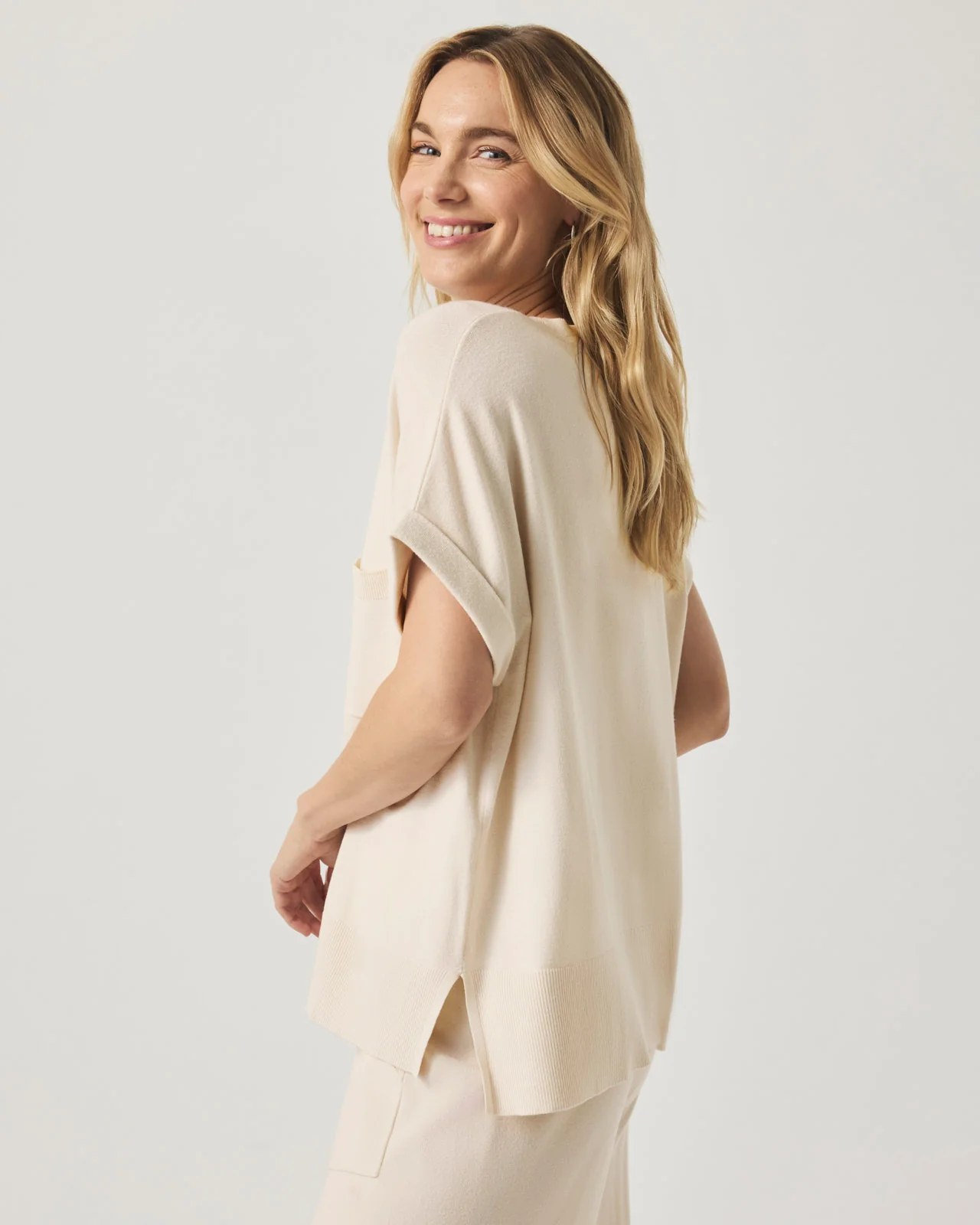 Veronica Short Sleeve Pocket Sweater - Image 11