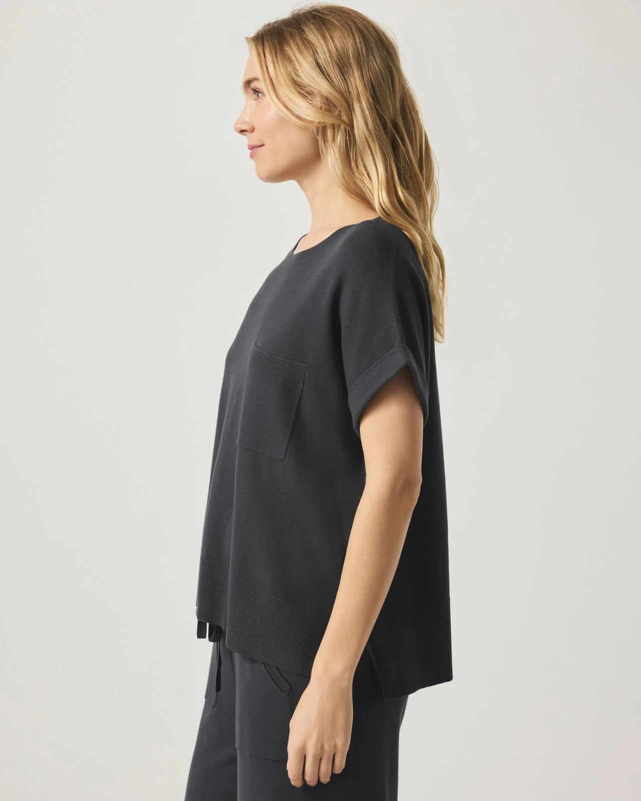 Veronica Short Sleeve Pocket Sweater - Image 6