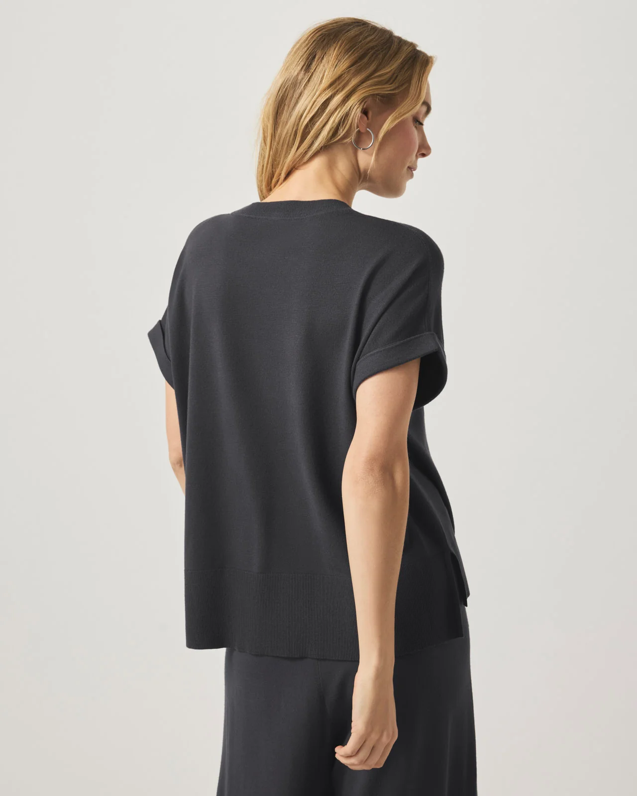 Veronica Short Sleeve Pocket Sweater - Image 7