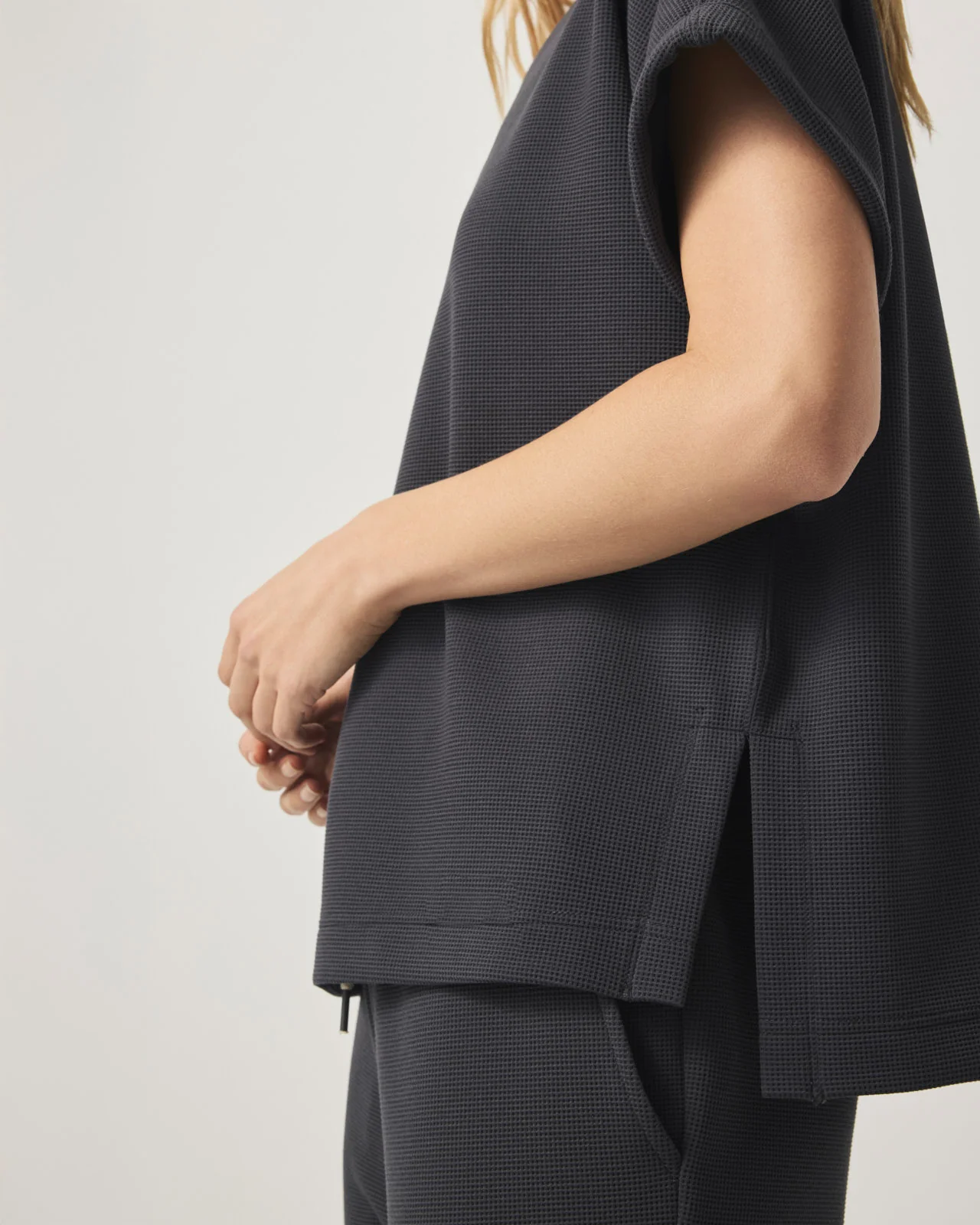 Waffle Scuba Short Sleeve Sweatshirt - Image 7
